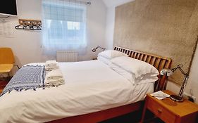 B - Simply Rooms